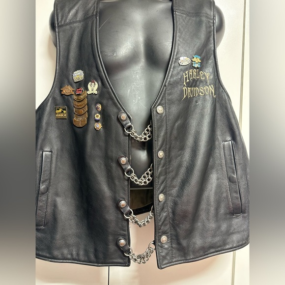 Harley Davidson Men's RELIC Willie G Skull Leather Vest - Picture 6 of 15